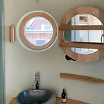 Hébergement de vacances Autonomous Tiny House In Eiderstedt Salt Marshes Poppenbull