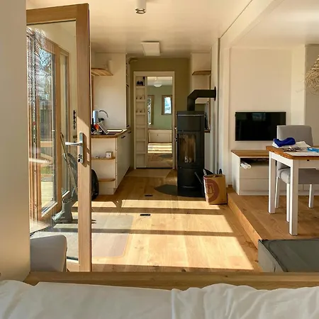 Сasa de vacaciones Autonomous Tiny House In Eiderstedt Salt Marshes Poppenbull