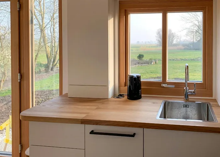 Semesterbostad Autonomous Tiny House In Eiderstedt Salt Marshes *